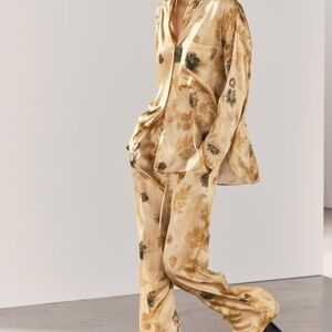 Elegant Floral Satin blouse